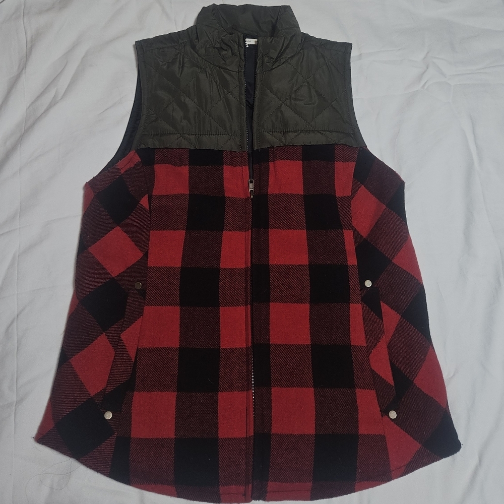 Maurices Olive Quilted Vest